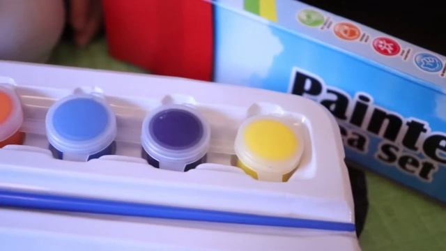 АЙЛИН РАСПАКОВЫВАЕТ ДЕТСКИЙ НАБОР РАЗУКРАШЕК ЧАЙНОГО СЕРВИЗА смотреть онлайн