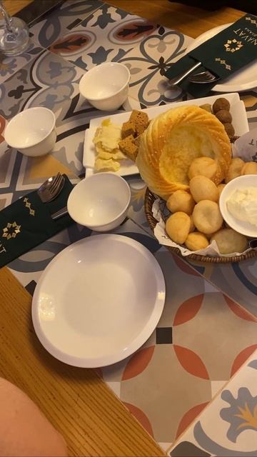 Где поесть в Казахстане. Алматы. Чайхана Navat. смотреть онлайн