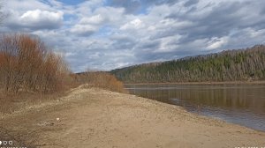 Конец апреля. Природа на реке Вятке и в лесу.