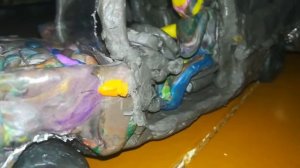 Краш тест машины из пластилина.