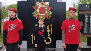 Михаил Исаковский "Здесь похоронен красноармеец"