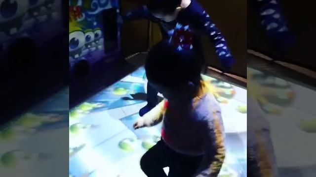 Азалия Аисултан 2018 год 12 мая смотреть онлайн