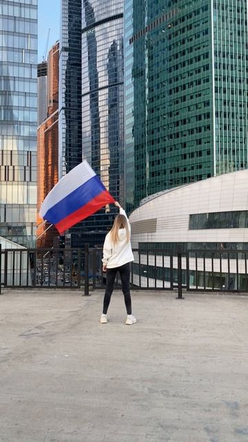 С Днем Великой Победы! 🇷🇺 #ДеньПобеды #Россия #спасибодедузапобеду