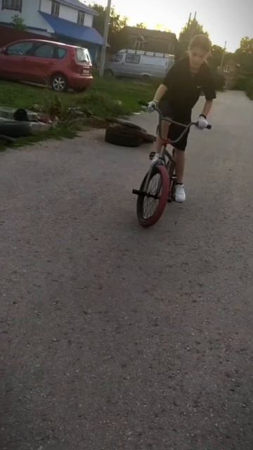 если будет 20 лайков снимаем топ 10 новых трюков смотреть онлайн