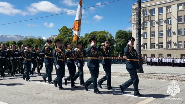 Нельзя забыть весенний этот день! Победа! Победа!