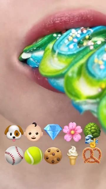 АСМР Еда По Смайлам Мукбан nextmakan sesuai emoji #asmr #mukbang #eatingsoun смотреть онлайн