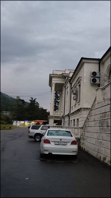 Как попасть в Дьюти Фри, не пересекая границу. Просто з смотреть онлайн