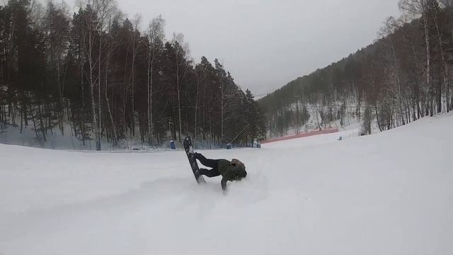 и он крутится вертится