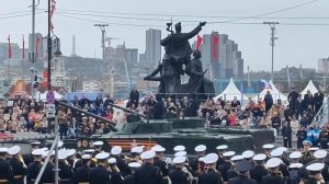 Во Владивостоке прошел парад Победы