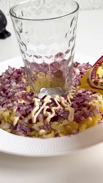 Гранатовий браслет