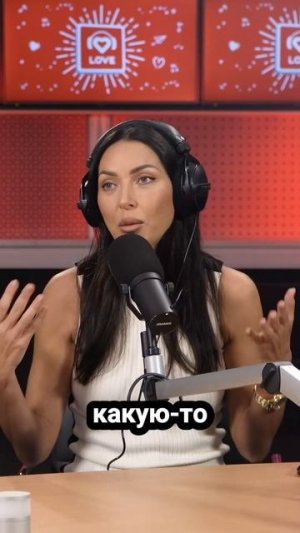 Кто привлекает Алсу? #loveradio #Алсу #КрасавцыLoveRadio