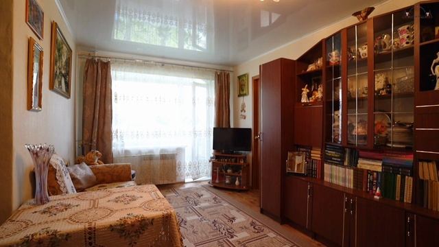 В продаже прекрасная двухкомнатная квартира в центре города Верхний Уфалей Челябинская область смотреть онлайн