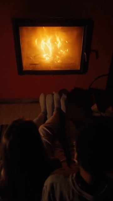 уют у камина #shorts смотреть онлайн