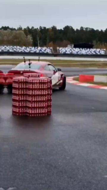 Анонсировали новый вкус энергетика Lit Energy — гранат смотреть онлайн