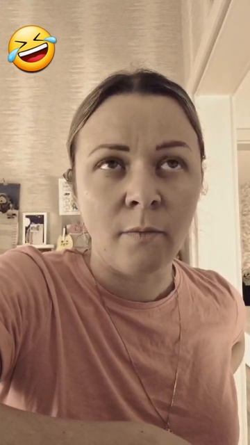 ЕСТЬ ПРОБЛЕМЫ?КО МНЕ!!🤣🤣🤣 #лучикюмора #shorts #юмор смотреть онлайн