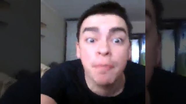 Как школьники играют в доту когда родителей нет дома смотреть онлайн