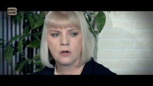 Елена Степанова читает стихотворение “Зинка” Юлии Друниной ✪ Третий Проект