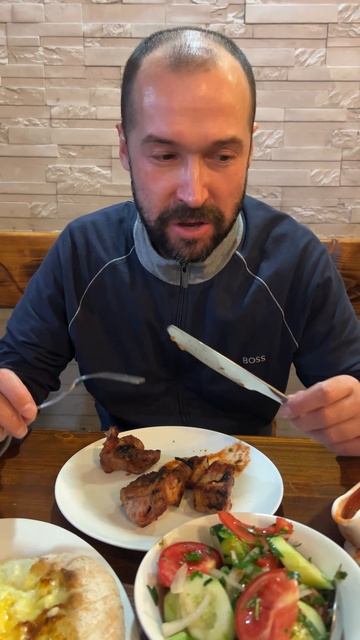 Заказали шашлык в Батуми Грузия - опять облом... без дым смотреть онлайн