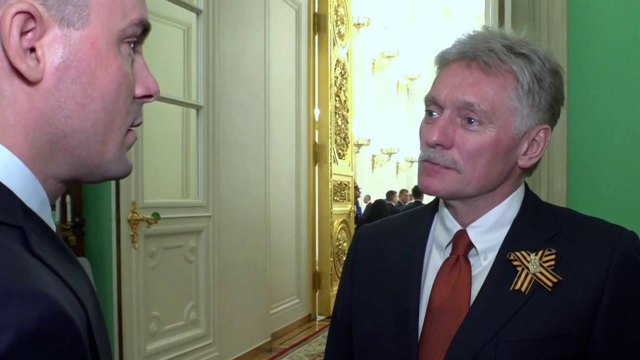 Песков назвал актом героизма приезд Вучича и Фицо в Москву на День Победы