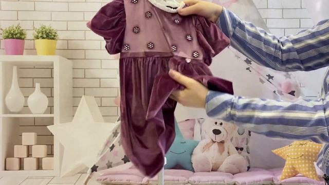 Обзор на бордовое вельветовое платье на девочку 2-5 лет от SANI с камнями и рукавами фонарик