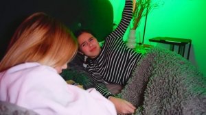 У Меня 2 МАМЫ! Кто Настоящая?