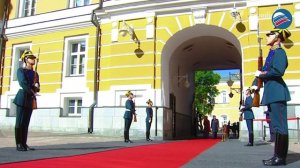 Международные гости: зарубежные лидеры 
прибыли в Кремль на Парад Победы