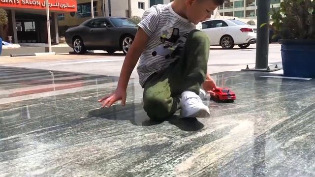 Марк Живет Мечтой о Суперкаре. 2 истории для детей о больших автомобилях смотреть онлайн