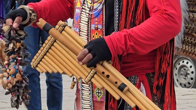 Индейцы в Ростове-на-Дону. Песни и пляски. 9мая 2025г. Набережная Ростова. Праздник.