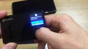 SafePal s1 аппаратный кошелёк | Распаковка и полная настройка кошелька SafePal 2025