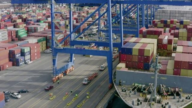 С 1 мая Китай официально переводит все международные расчеты в юань! США теряют  $750 млрд