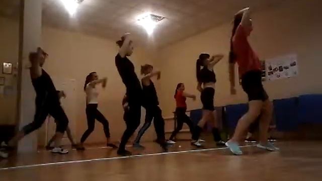 Разминка.Пластик-денс.1 часть смотреть онлайн