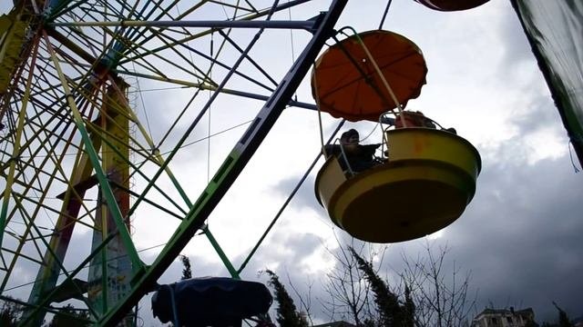 Чертово колесо в Сказке
