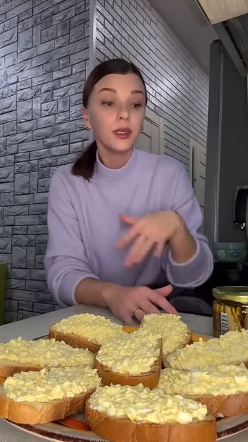 Мне кажется на свете просто не существует такого чело? смотреть онлайн