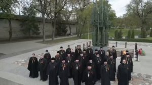 хор батюшек Псковкой области день Победы клип