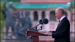 Самолеты, танки и парадные колонны: в Москве прошел грандиозный Парад Победы
