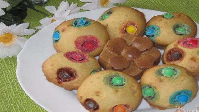 Кексы с белым шоколадом и М&Мs