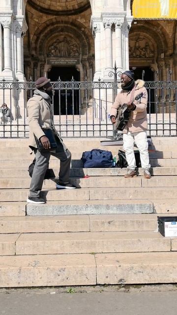 50 евро уличным певцам смотреть онлайн