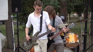 Единственное выступление любительской рок-группы в П?