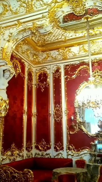 Малиновый будуар в Эрмитаже,личные покои Императрицы смотреть онлайн