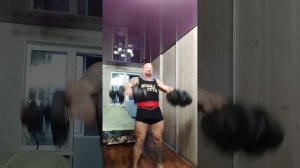 Подъём гантелей 20 кг стоя в стороны на 30 раз (3 подхода) 💪💪💪