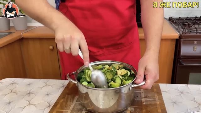 Обалденная Закуска из ОГУРЦОВ ПО ОСОБЕННОМУ! РАЗЛЕТАЕТСЯ ЗА СЕКУНДУ. Консервируем ОГУРЧИКИ на зиму. смотреть онлайн