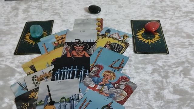 Что вам нужно знать прямо сейчас? Таро онлайн