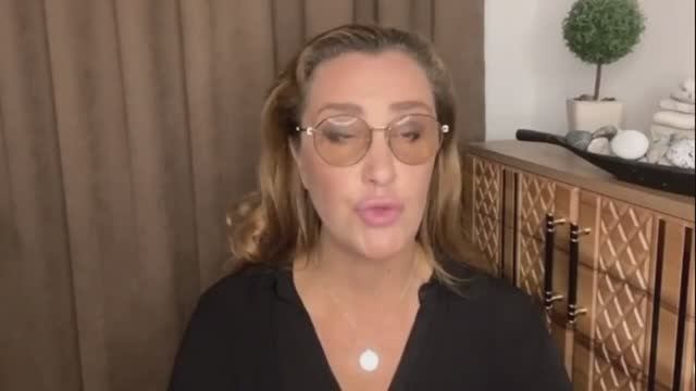 Снежана Егорова. Интервью в День Победы, 9 мая 2025