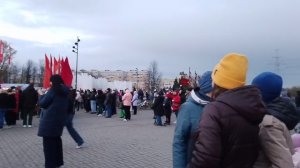 Радость со слезами на глазах
