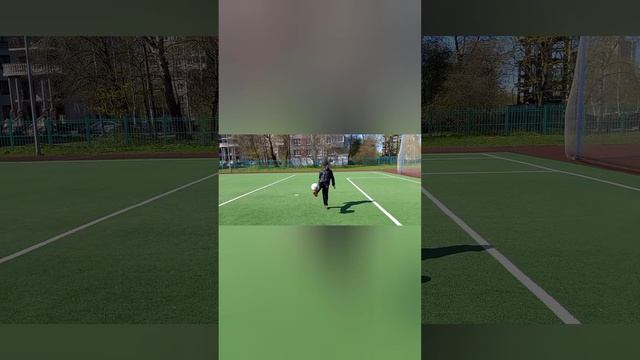 Дриблинг и футболисты.