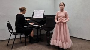 "Песенка о фонарике", Д. Шостакович, М. Светлов, Исполня?