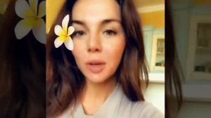 Анна Седокова с сыном Гектором желает всем "Доброго Ут