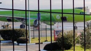Arbus a321 S7. Аэропорт Сочи. Готовится к отлёту в Новосибир?