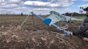 Первый запуск Skywalker X8 с катапульты (Замедленная съемка)