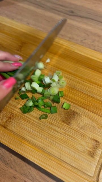 Я готова есть этот салат каждый день 🥰 #рецепт #фудбло смотреть онлайн